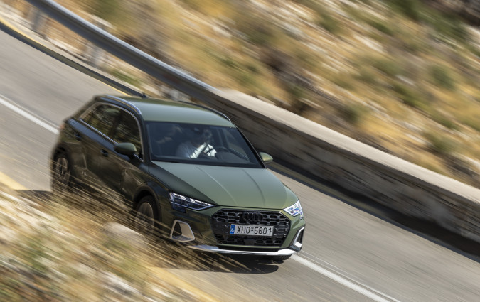 Tο Audi A3 Allstreet με τον TFSI των 150 PS, μας λέει 28 χρόνια ύστερα από το ντεμπούτο του μοντέλου, ότι το A3 δεν έχει πει ακόμα την τελευταία του λέξη… Test drive: Audi A3 Allstreet 35 TFSI S tronic, Photo © DRIVE Media Group/Thanassis Koutsogiannis