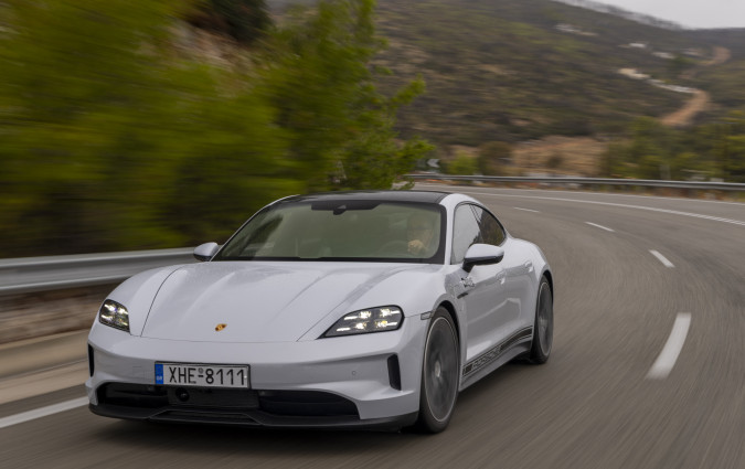 Test drive: Porsche Taycan 4S, Photo © DRIVE Media Group/Thanassis Koutsogiannis