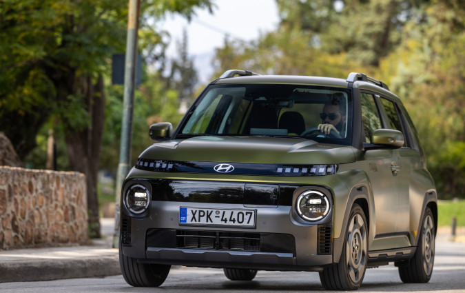 Σε σχέση με το συμβατικό Hyundai Inster LR, το Inster Cross είναι €3.000 ακριβότερο. Και οι όποιες διαφοροποιήσεις περιορίζονται μόνο στο αισθητικό κομμάτι Test drive: Hyundai Inster Cross, Photo © DRIVE Media Group/Thanasis Koutsogiannis
