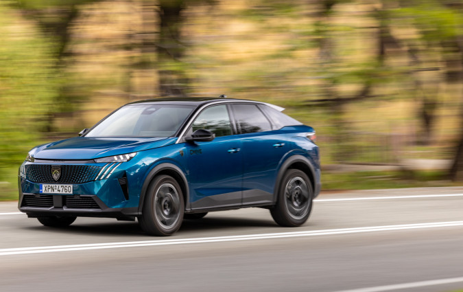 Test drive: Peugeot 3008 plug-in hybrid e-DCS7 195 PS, Photo © DRIVE Media Group/Thanasis Koutsogiannis