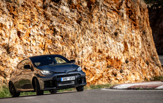 Toyota GR Yaris Auto @ DRIVE Media Group/Θανάσης Κουτσογιάννης