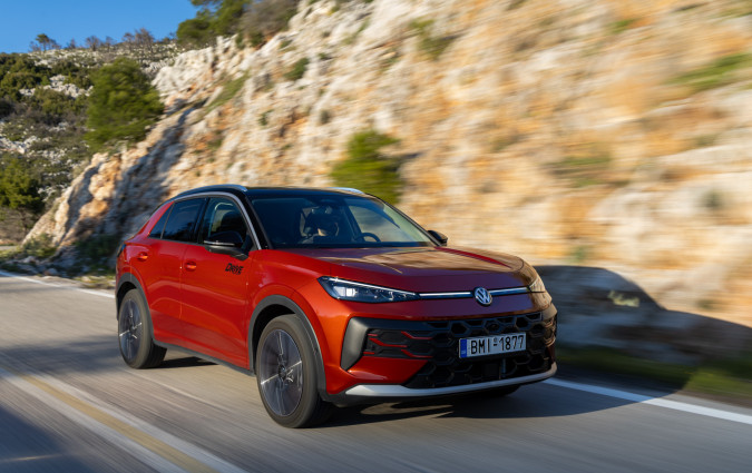 Test drive: Volkswagen T-Roc eTSI 150 PS, Photo © DRIVE Media Group/Thanasis Koutsogiannis