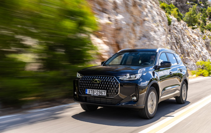 Test drive: Chery Tiggo 7 Hybrid, Photo © DRIVE Media Group/Thanassis Koutsogiannis