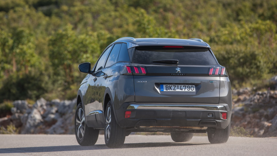 Νέα έκδοση mild hybrid για το Peugeot 3008 Drive