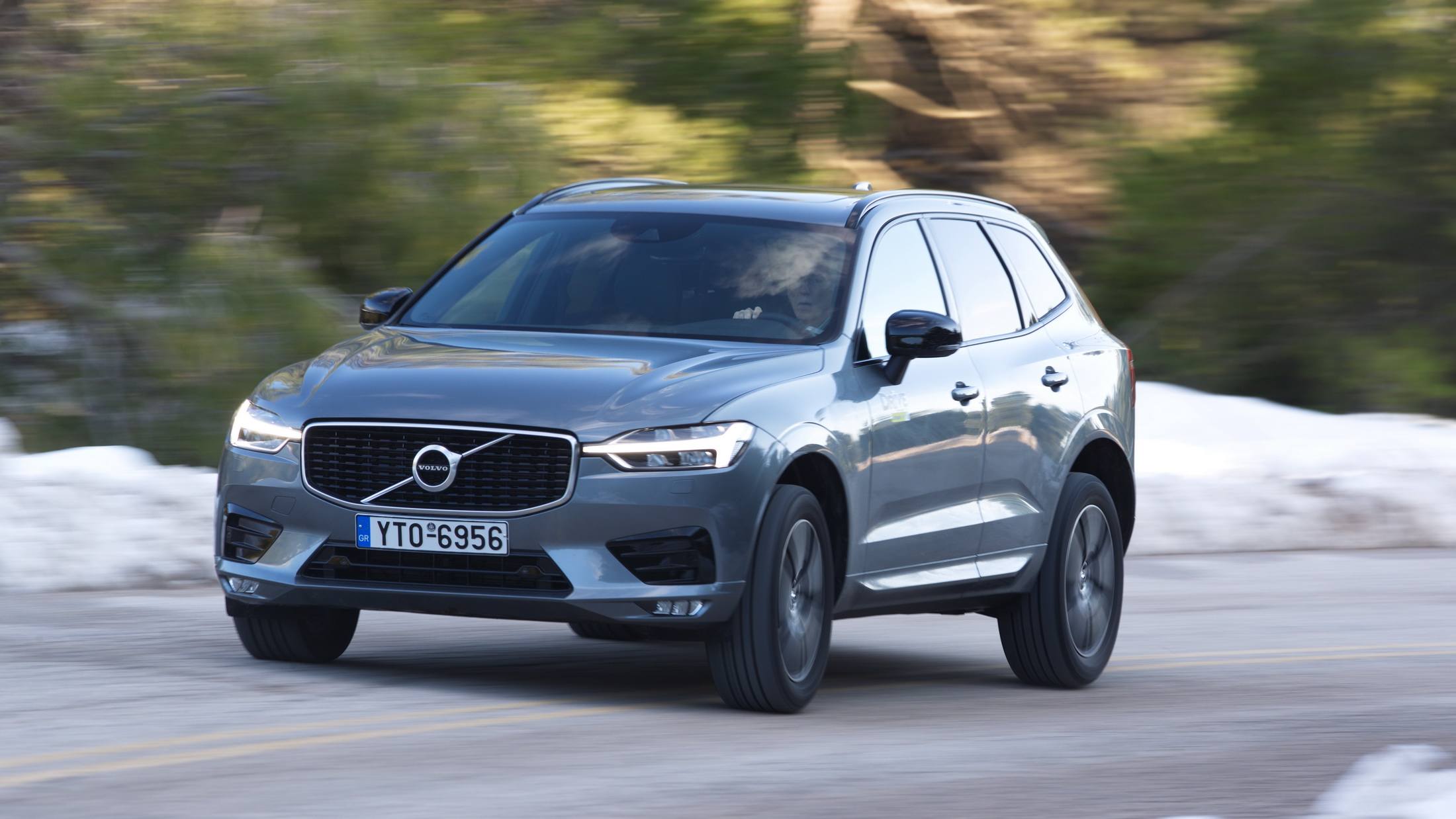 Test drive Volvo XC60 B5 AWD Drive