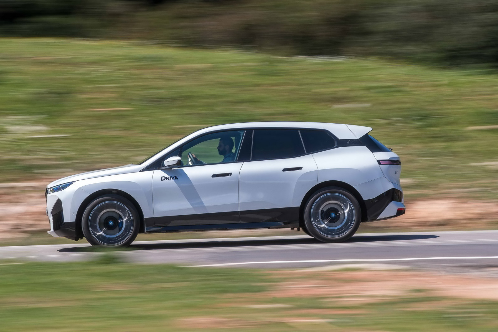 Test drive: BMW iX xDrive40 | Drive