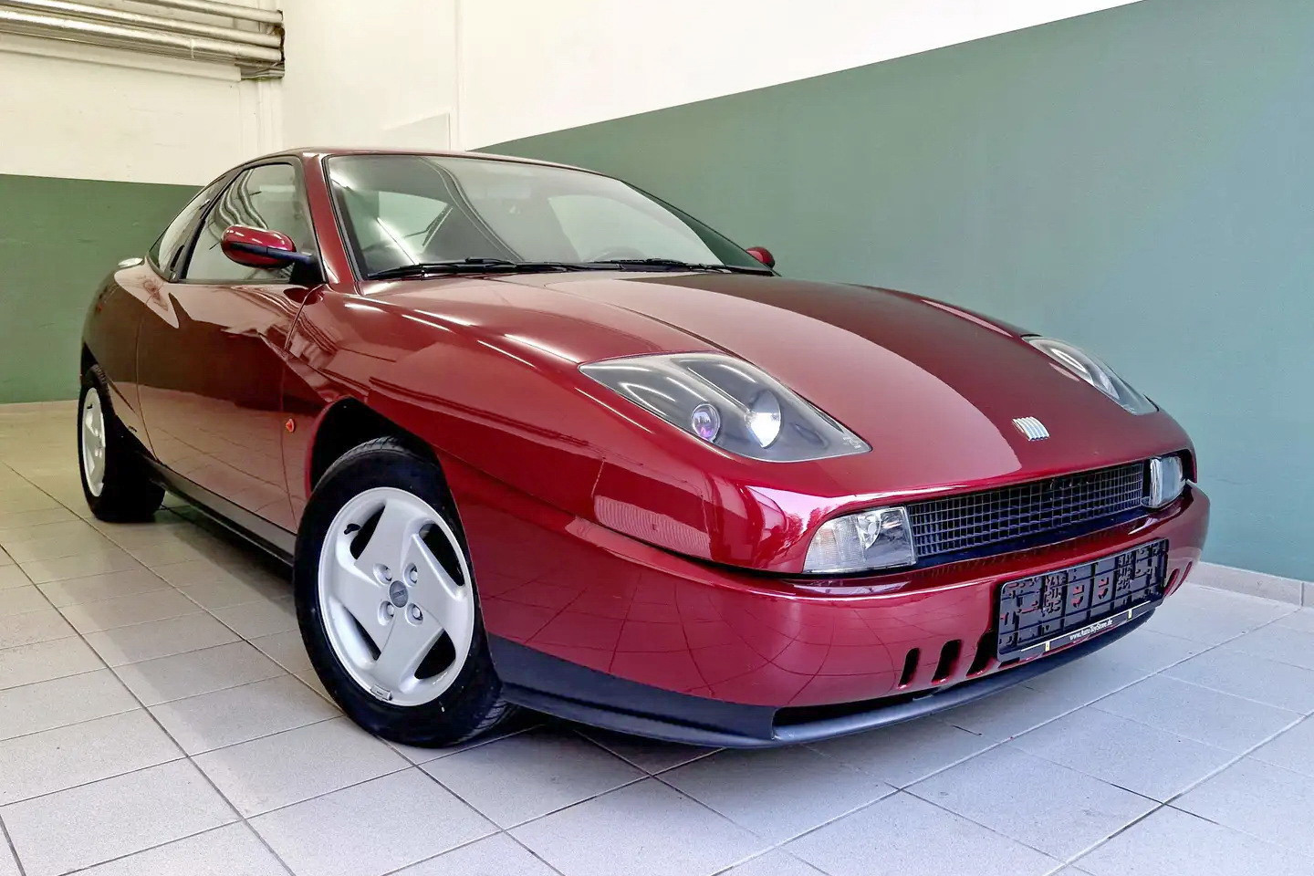 [Εικόνα: fiat_coupe_1.jpg?itok=QpB7l38N]