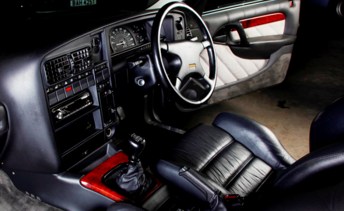 Lotus omega салон
