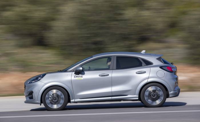 ford puma titanium 1.0 ecoboost mhev