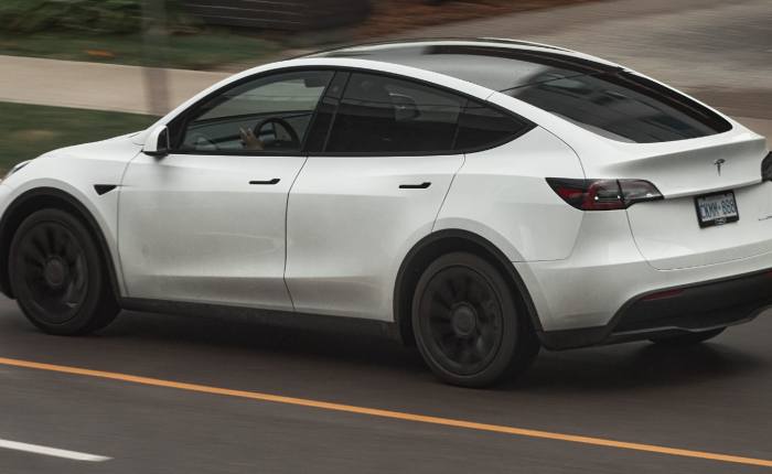 Elon Musk Tesla Model Y Best Seller 2023 Drive