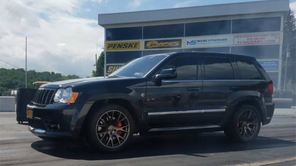 Jeep Grand Cherokee «Hellhawk», φονιάς στο 400άρι [video] Drive