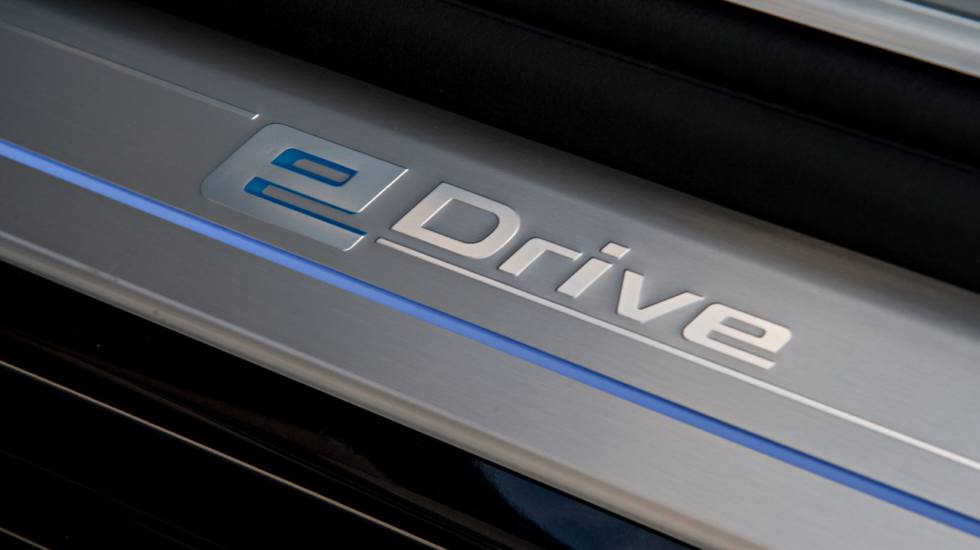 Бмв e drive