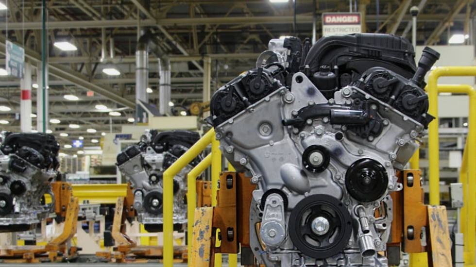FCA: Εξελίσσει υπερτροφοδοτούμενο εξακύλινδρο κινητήρα | Drive