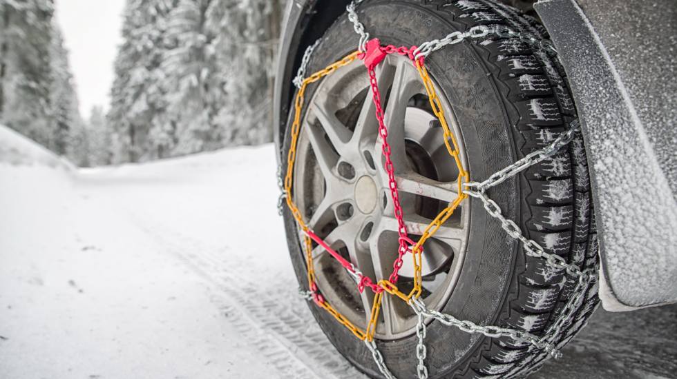Χειμωνιάτικα λάστιχα και αλυσίδες, winter tyres and snowchains