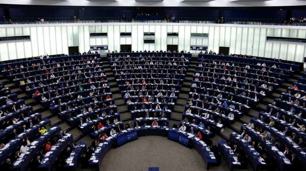 Ευρωπαϊκό Κοινοβούλιο, τέλος τα θερμικά από το 2035!