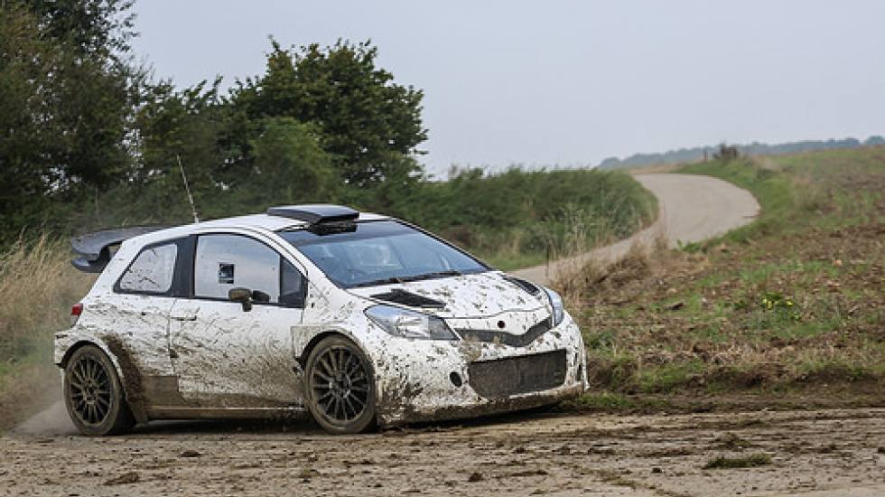 Тойота ярис wrc