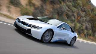 ΒΜΕ i8 road test