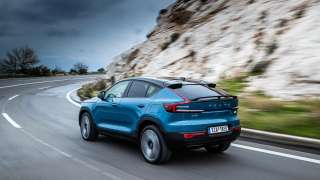 Volvo C40 Recharge P8