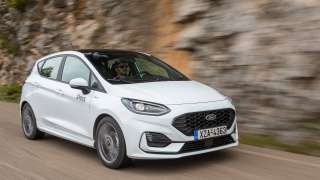 Test drive: Ford Fiesta 1.0 EcoBoost Hybrid 125 PS Powershift - Photo credits: DRIVE Magazine/Thanassis Koutsogiannis Test drive: Ford Fiesta 1.0 EcoBoost Hybrid 125 PS Powershift - Photo credits: DRIVE Magazine/Thanassis Koutsogiannis