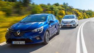 Συγκρίνουμε υβριδικά σουπερμίνι: Honda Jazz e:HEV vs Renault Clio E-Tech, Photo credits DRIVE Media Group/Fotini Pimpa Συγκρίνουμε υβριδικά σουπερμίνι: Honda Jazz e:HEV vs Renault Clio E-Tech, Photo credits DRIVE Media Group/Fotini Pimpa