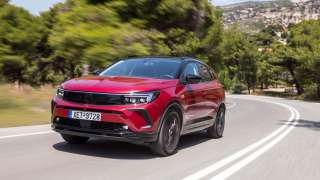 Test drive: Opel Grandland 1.5 Diesel 130 PS AT8, Photo credits DRIVE Media Credits/Thanassis Koutsogiannis Test drive: Opel Grandland 1.5 Diesel 130 PS AT8, Photo credits DRIVE Media Credits/Thanassis Koutsogiannis